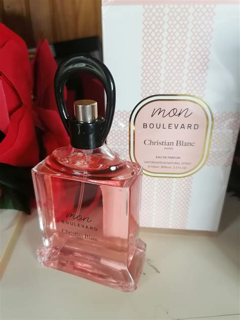 Eau de Parfum pour Femme – Christian Blanc.